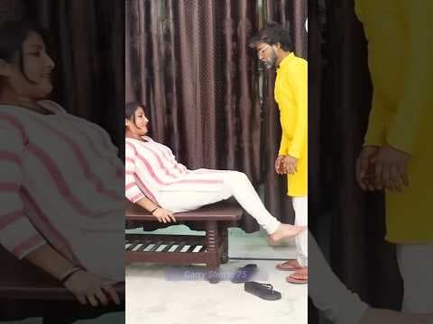 A disabled duckling helps his cat friend 🐥#duckrescue #cuteanimals #animalrescue